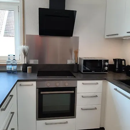 Ala Living: Stylish Modern With Parking & Balcony Near Ulm Messe Apartment