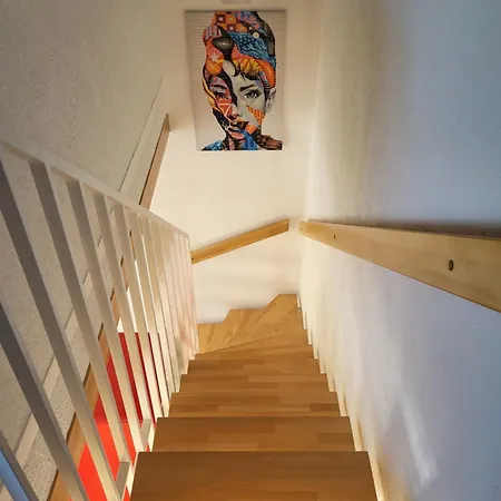 Ala Living: Stylish Modern With Parking & Balcony Near Ulm Messe Neu-Ulm