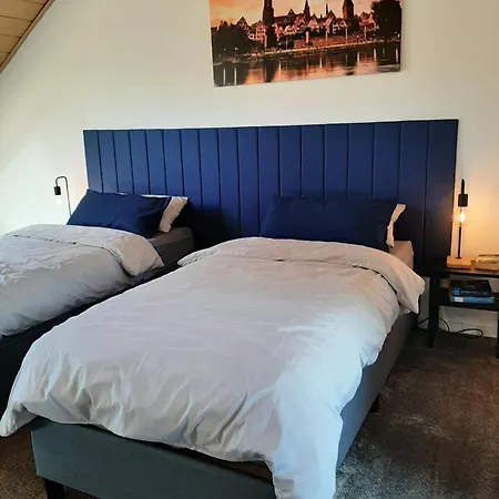 Stil-voll By Ala Living, Gemuetliches & Modernes Mit Parkplatz, Balkon & Ruhiger, Zentraler Lage